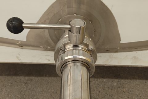 Milk cooling tank sanitary milk outlet butterfly valve